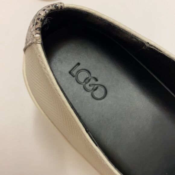 LOGO by Lori Goldstein Mixed Media Sneaker A20 - Picture 10 of 10